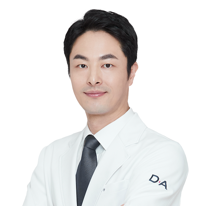 李东灿 院长