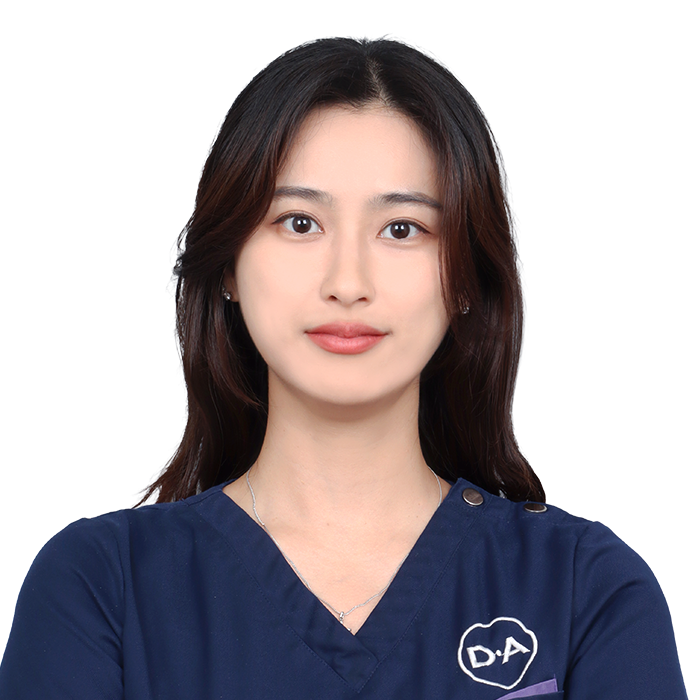 权珍雅 院长